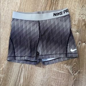 Nike spandex